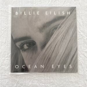 Billie Eilish | limited edition Ocean Eyes 7" vinyl translucent turquoise record